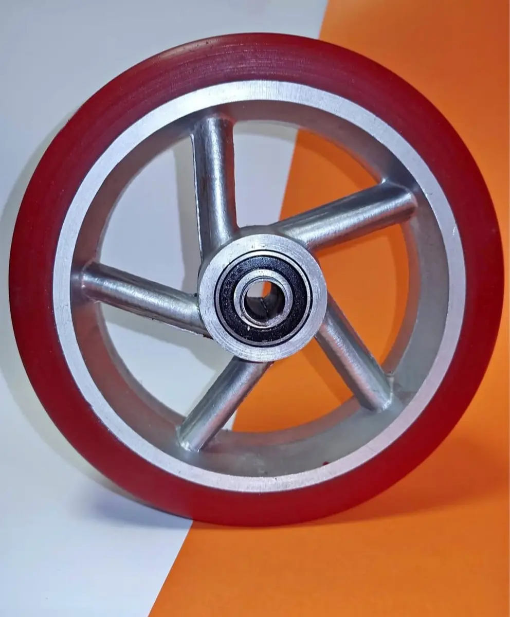 Rueda de poliuretano rojo con rin de aluminio