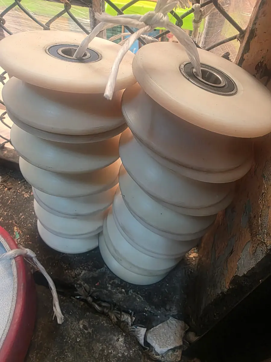 Poleas de nylamid apiladas
